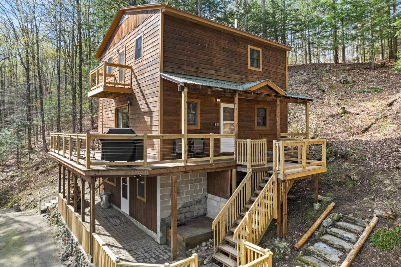 River Road Treehouse Retreat Warrensburg Exterior foto